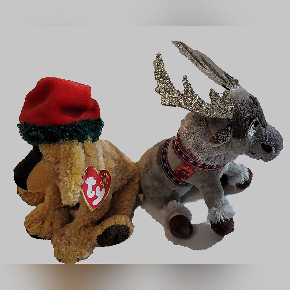 Vintage Y2K Festive Plush Dog and Frozen Reindeer‎ Set collection
